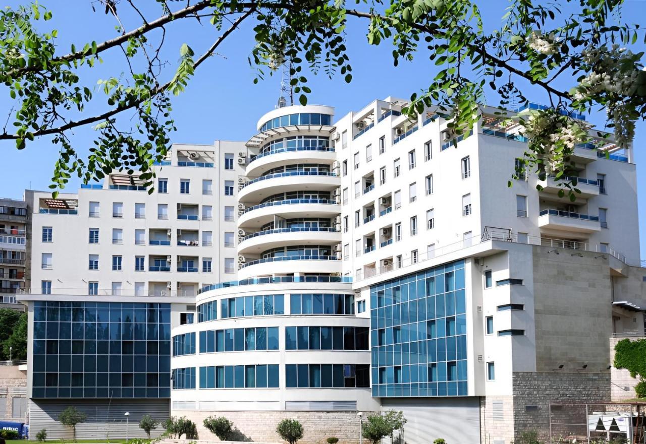 Kings Park Hotel Podgorica Kültér fotó