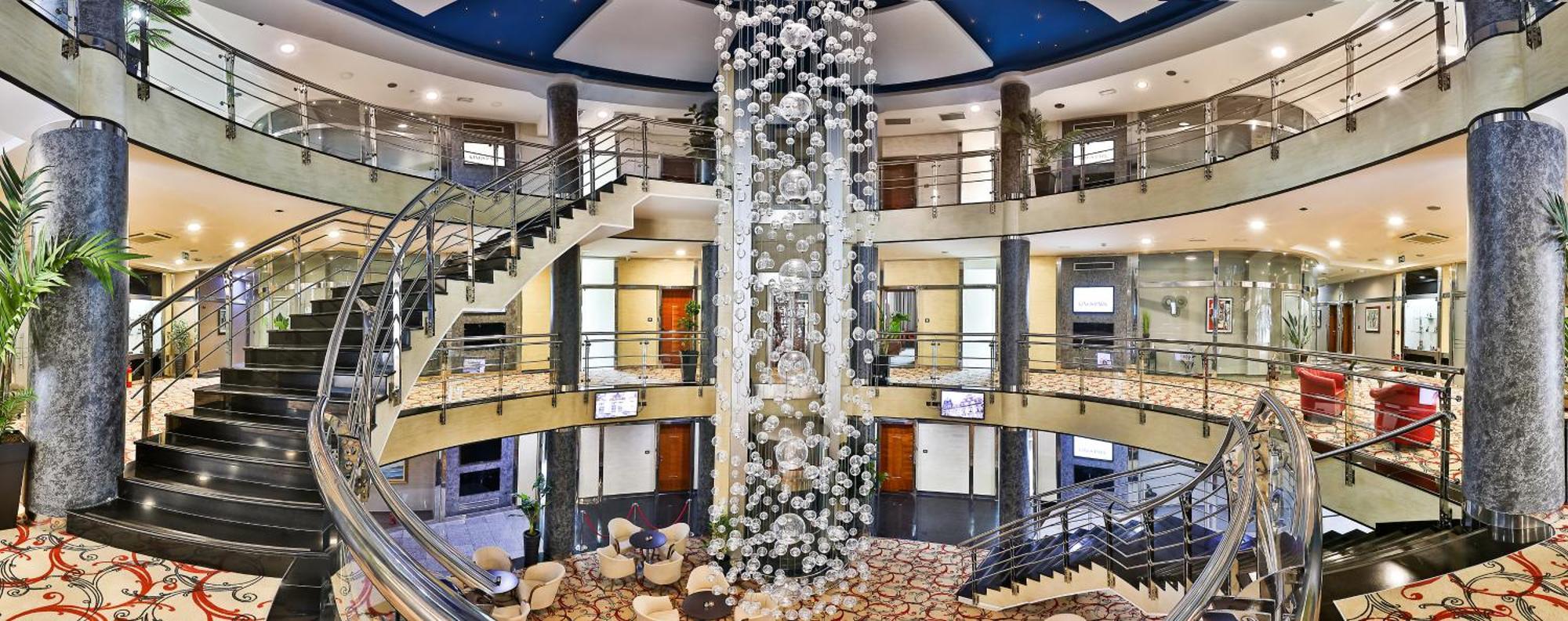 Kings Park Hotel Podgorica Kültér fotó