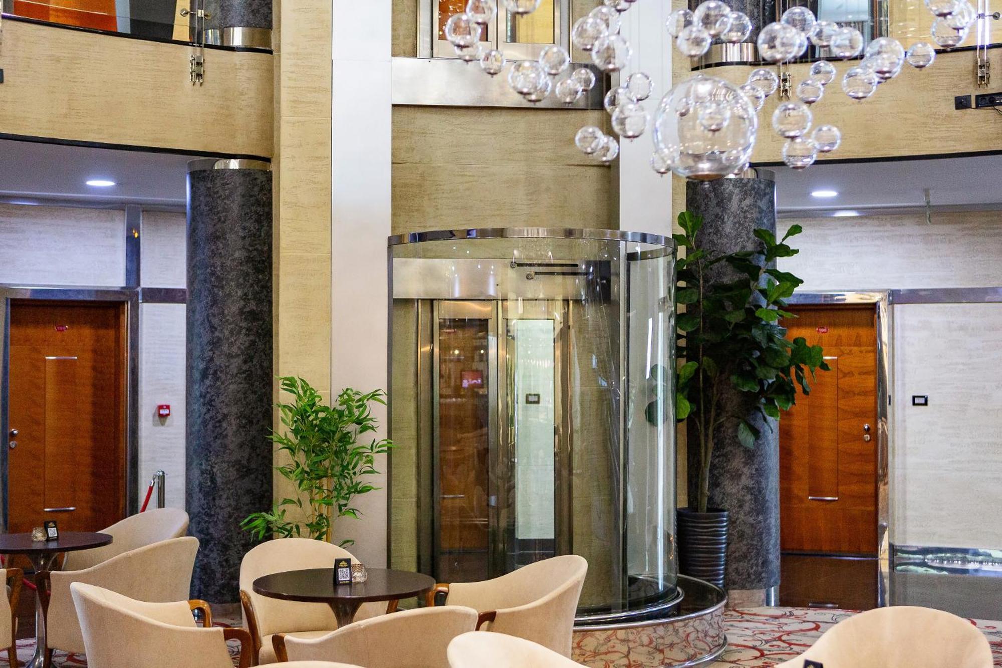 Kings Park Hotel Podgorica Kültér fotó